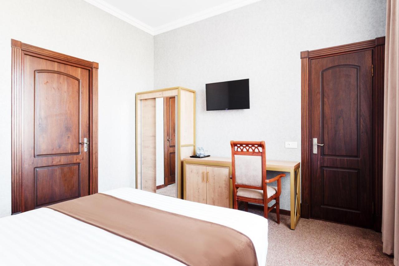 Western Suites Hotel Τασκένδη Εξωτερικό φωτογραφία