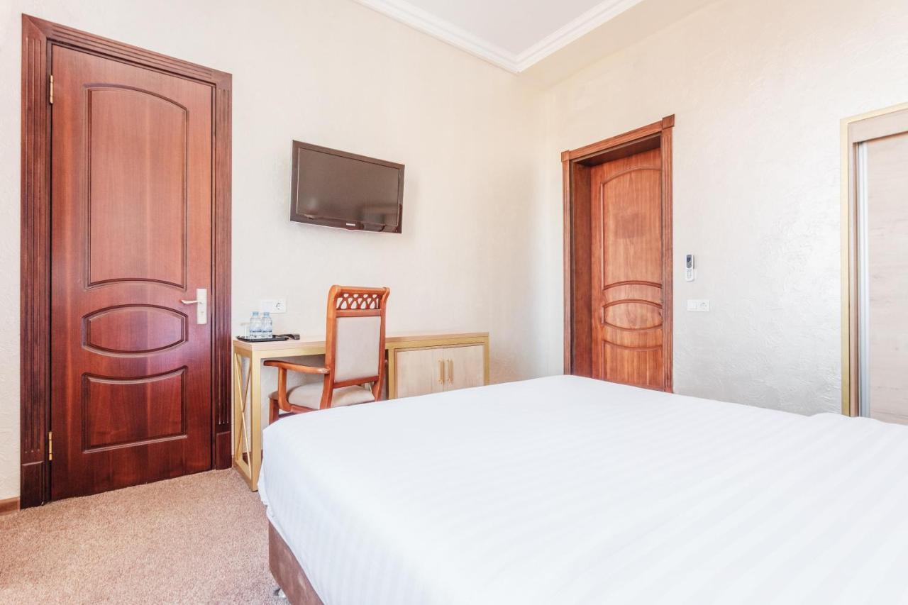 Western Suites Hotel Τασκένδη Εξωτερικό φωτογραφία